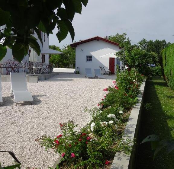 جناح جونيور مزوَّد بتراس, Hôtel & Spa Harretchea, Côte Basque