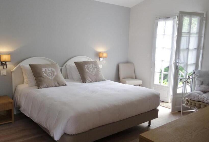 Полулюкс Одноместный с Террасой, Hôtel & Spa Harretchea, Côte Basque