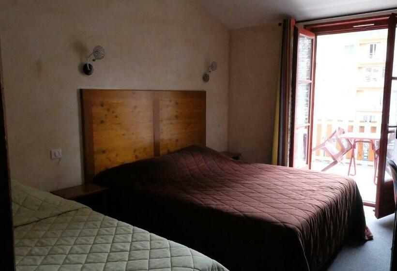 スタンダードトリプルルーム, Le Bilboquet