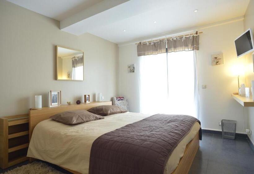 سوییت خانوادگی, Villa Louancelie B&b