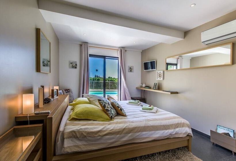 Family Suite, Villa Louancelie B&b