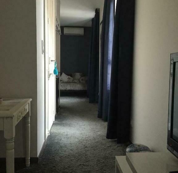 스탠다드 룸, Au Lavoir