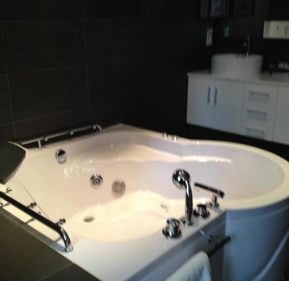 수피리어 룸, Au Lavoir