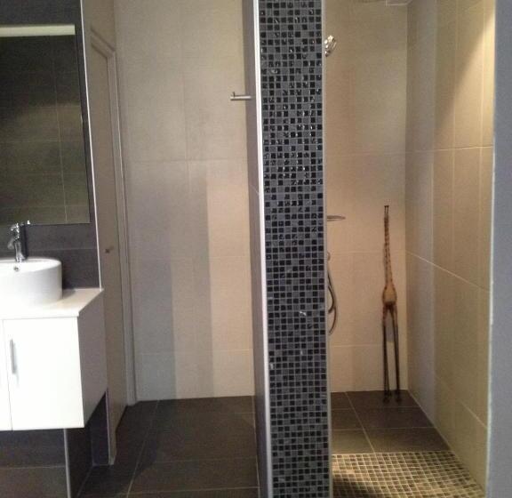 수피리어 룸, Au Lavoir