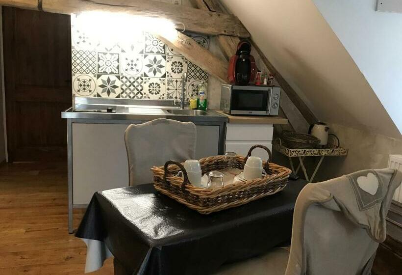 סוויטה משפחתית, Aux Logis De La Solre