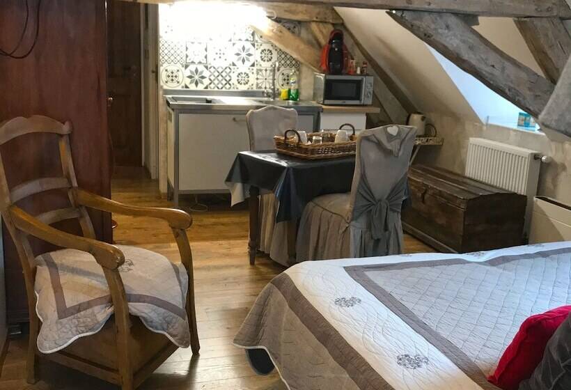 סוויטה משפחתית, Aux Logis De La Solre