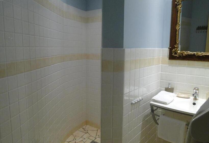 带大床的高级房间, Chambres D Hôtes Le Clos Des 3 Rois