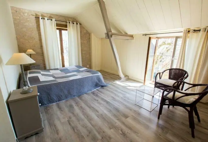 コンフォートルーム, Chambres D'hôtes L'oustralac