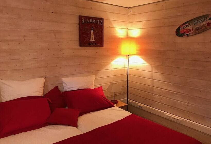 جناح غرفتين نوم, Chez Phil Et Dom