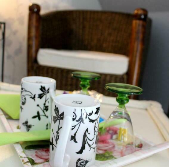 غرفة قياسية, En Bord De Seine