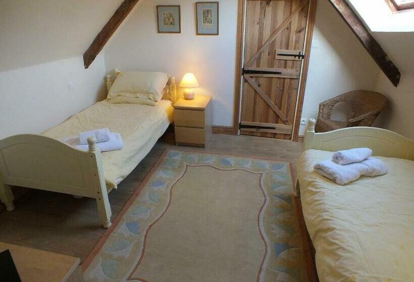 Семейный Номер, Gites De Lenvos