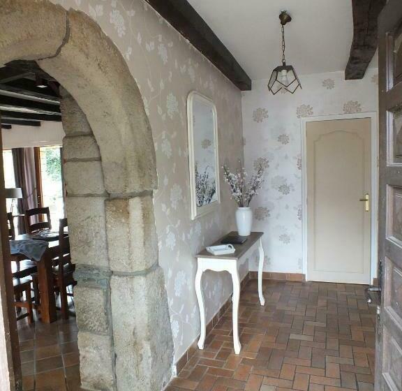 Номер Стандарт, Gites De Lenvos