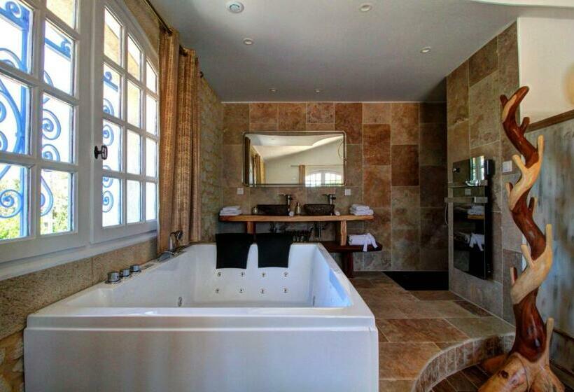 ハイドロマッサージバス付きスイート, La Demeure De L'arche