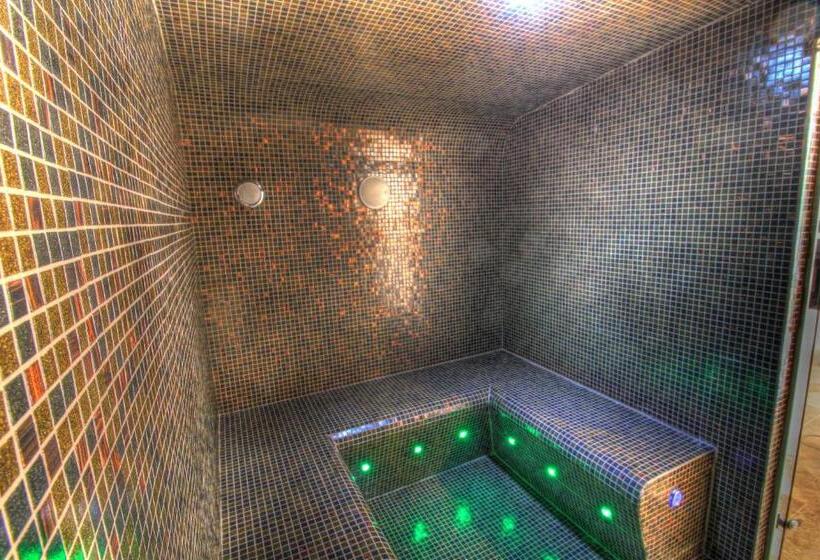 プールビュースタンダードルーム, La Demeure De L'arche