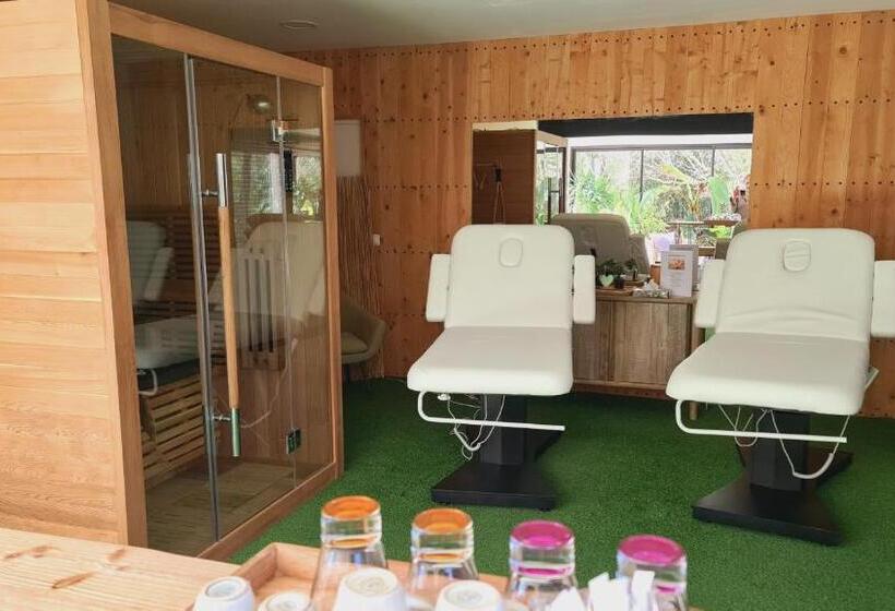 プールビュースタンダードルーム, La Demeure De L'arche