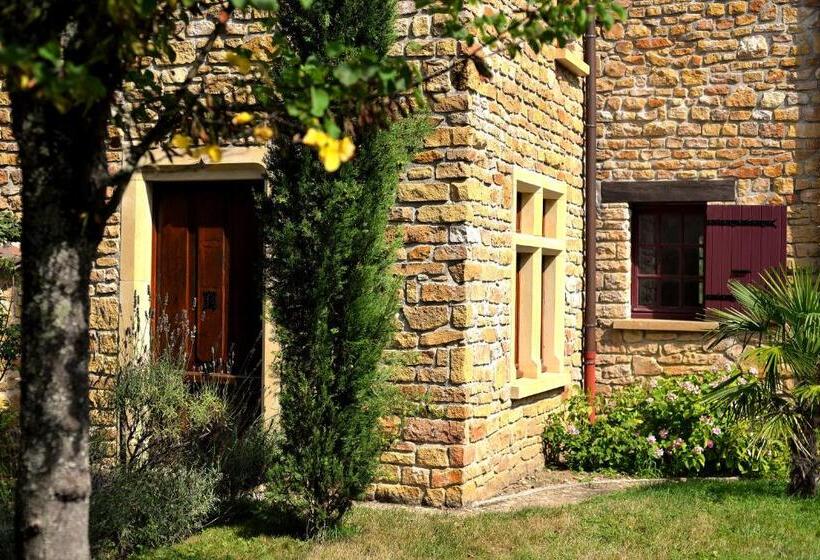 جناح, La Minauderie