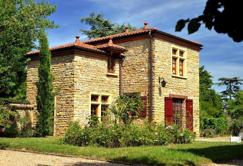 جناح, La Minauderie