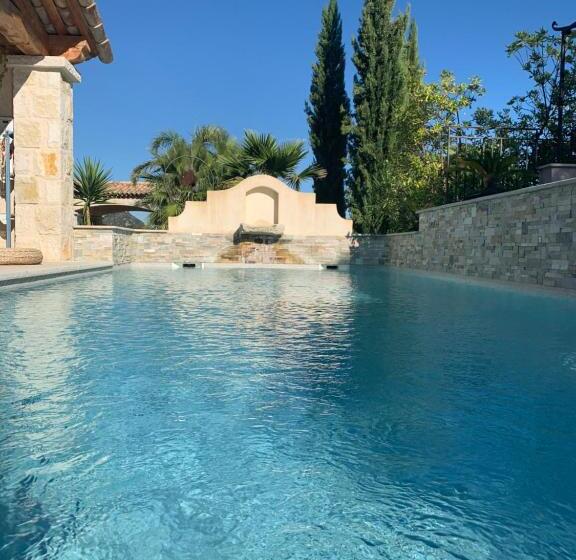 标准间带露台, Les 4 Elements