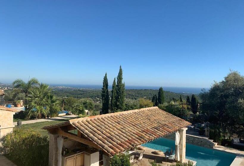 スタンダードルーム, Les 4 Elements