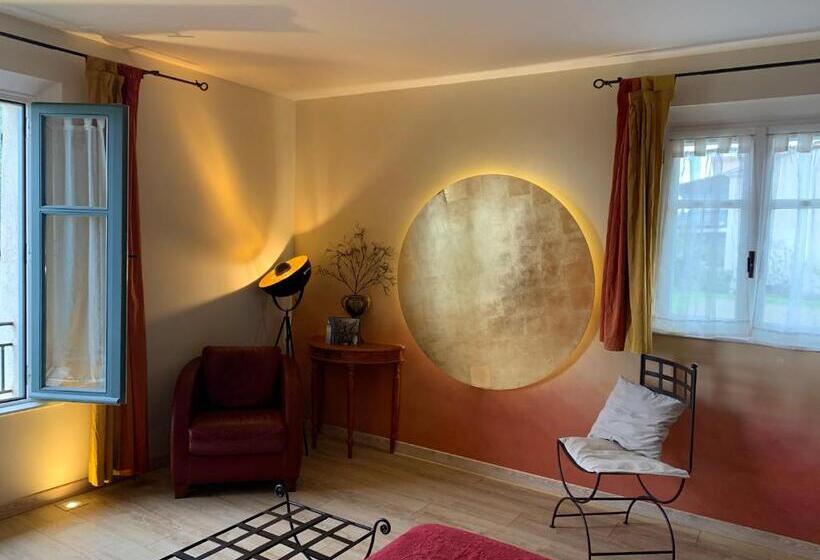 标准间, Les 4 Elements