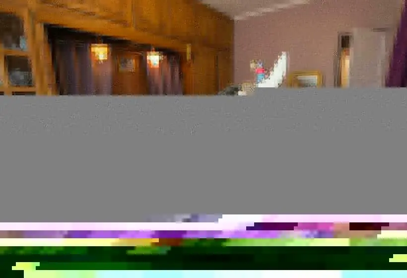 Sviitti, Suivez Le Lapin Blanc Bb Chambres D Hôtes