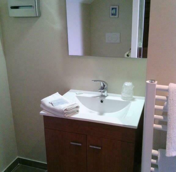 غرفة قياسية ذات إطلالة, Aux Chambres Du Mont