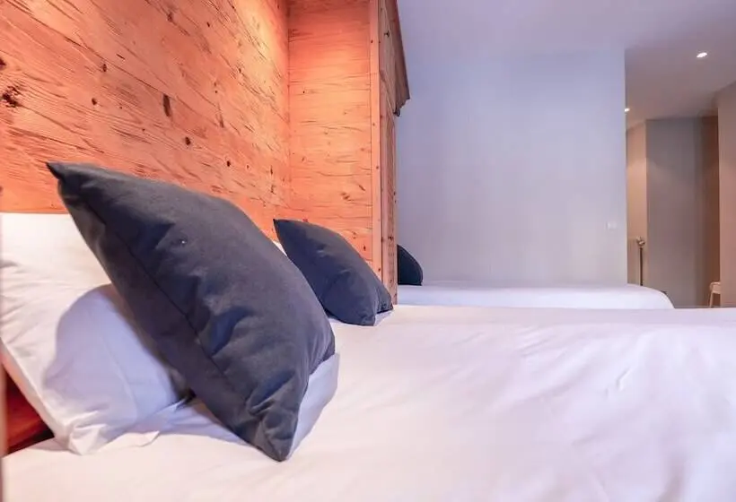 スタンダードトリプルルーム, Chalet Hôtel Des 2 Gares