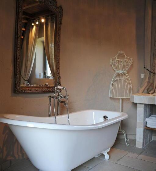 سوییت جونیور, Domaine De Suzel