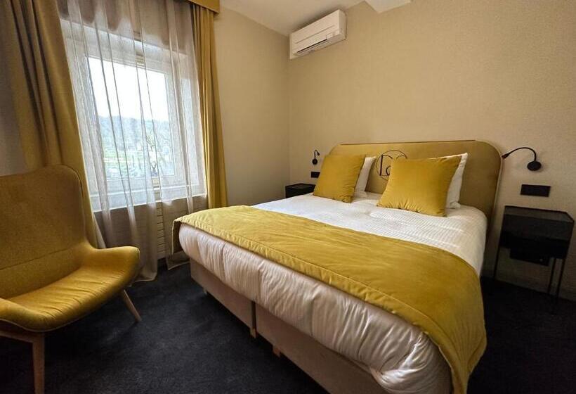 اتاق لوکس, Domaine De Suzel