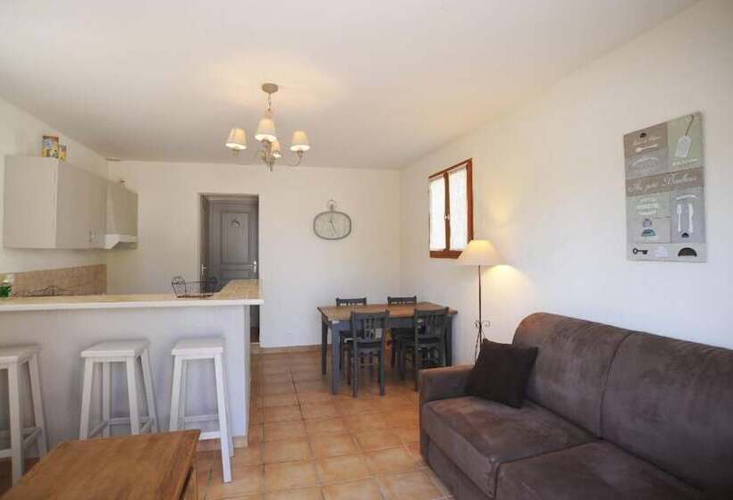 خانه 1 خوابه, Domaine De Suzel