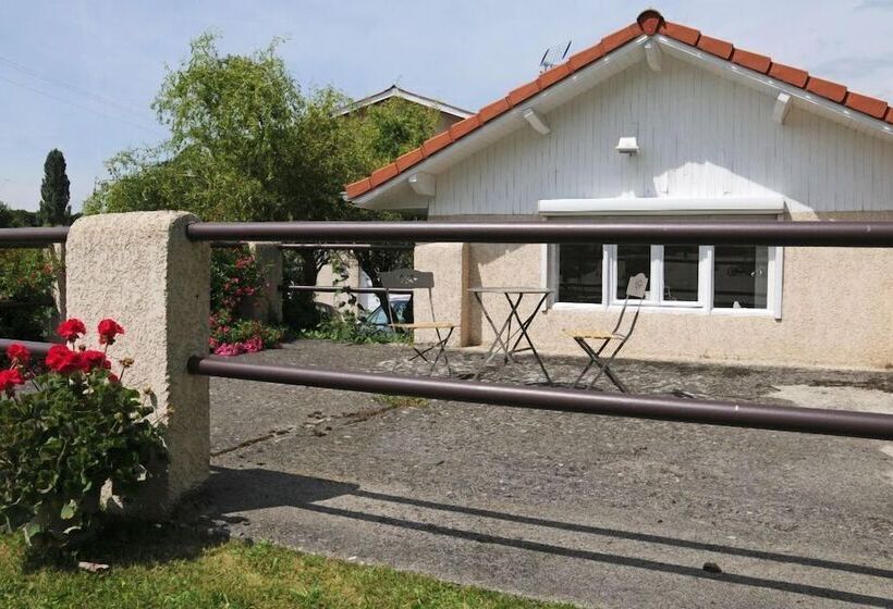 خانه 1 خوابه, Domaine De Suzel