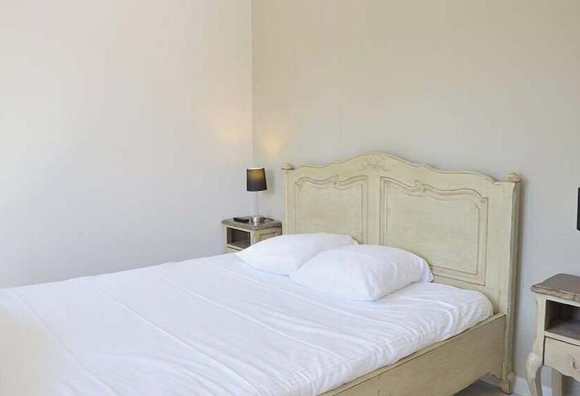 ویلای 2 خوابه, Domaine De Suzel