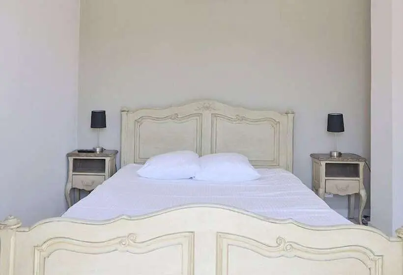 Villa 2 Makuuhuonetta, Domaine De Suzel