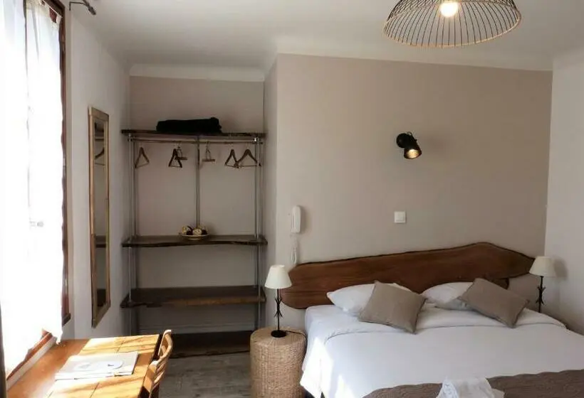 ベーシックルーム, Hôtel Restaurant Des Grottes Du Pech Merle