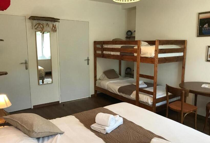 Четырехместный Номер Классик, Hôtel Restaurant Des Grottes Du Pech Merle