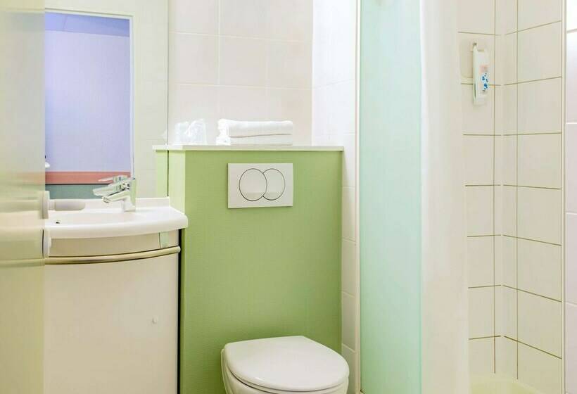 غرفة قياسية ثلاثية, Hôtel Ibis Budget Nantes Ouest Atlantis Couëron