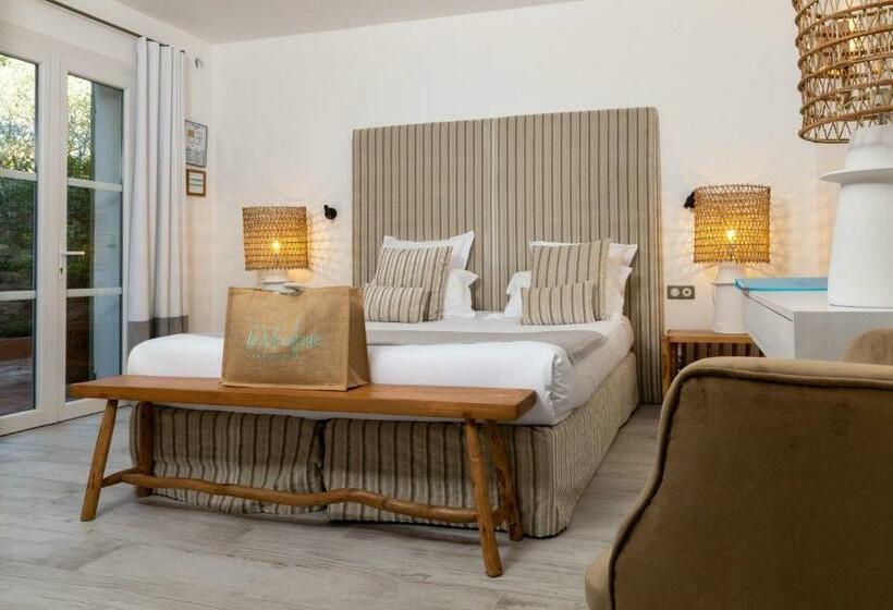 חדר קומפורט, Le Mouillage