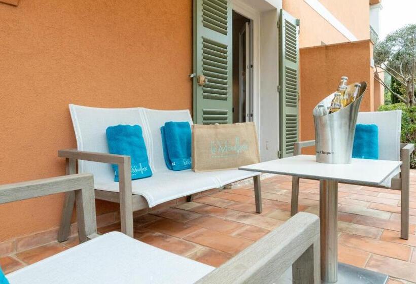 חדר דלוקס, Le Mouillage