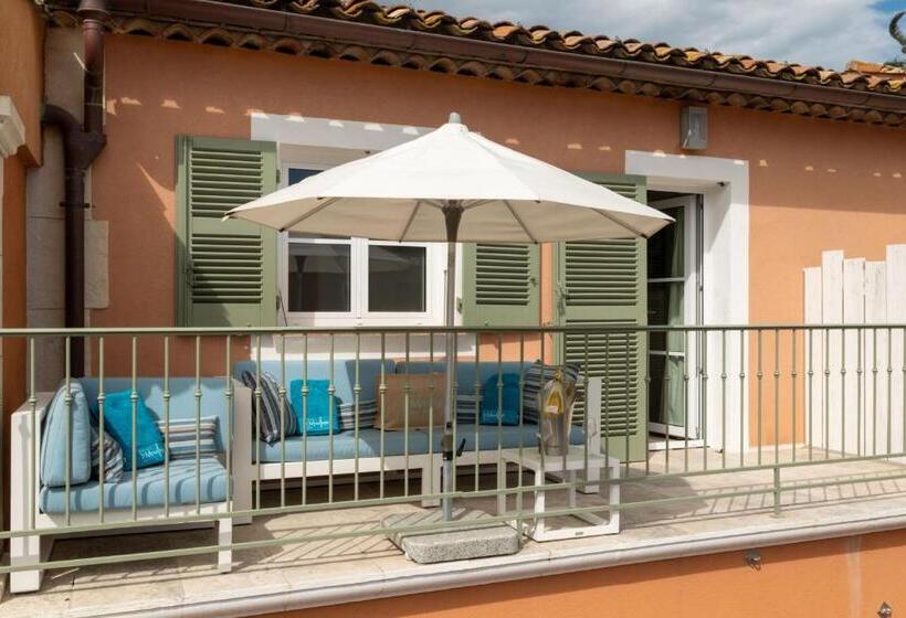 סוויטת ג'וניור משפחתית, Le Mouillage