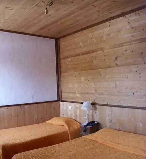 スタンダードトリプルルーム, Le Relais De L'abbaye