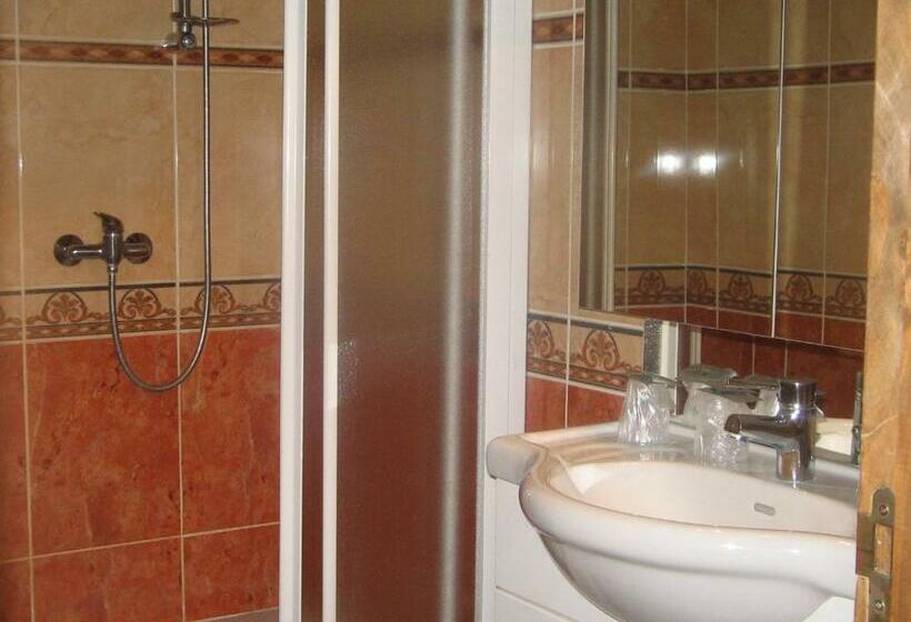 Номер Стандарт, Le Relais De L'abbaye