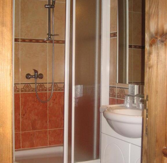 Четырехместный Номер Стандарт, Le Relais De L'abbaye