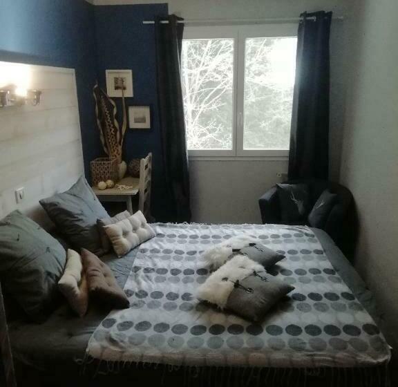 舒适三人间, & Restaurant Le Chalvet