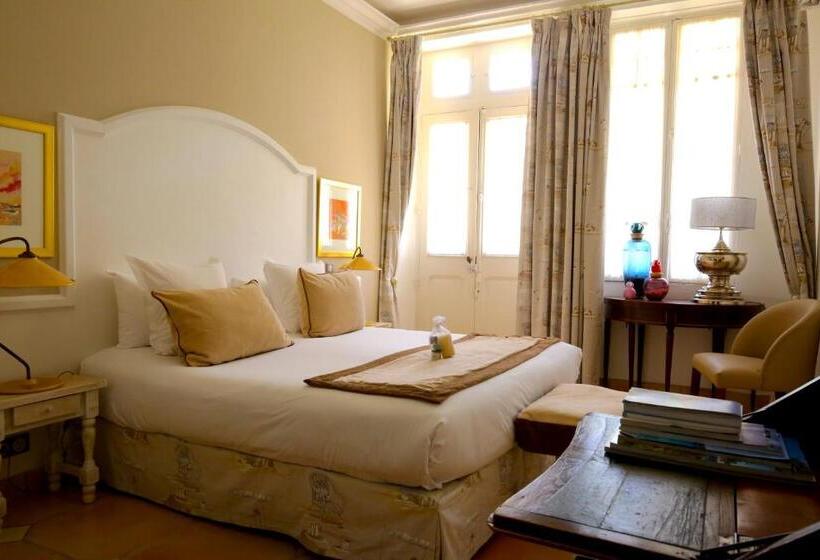 适合残疾人使用的标准间, Royal Bon Repos