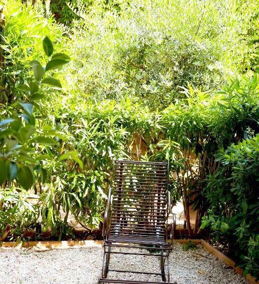 基本间, Royal Bon Repos