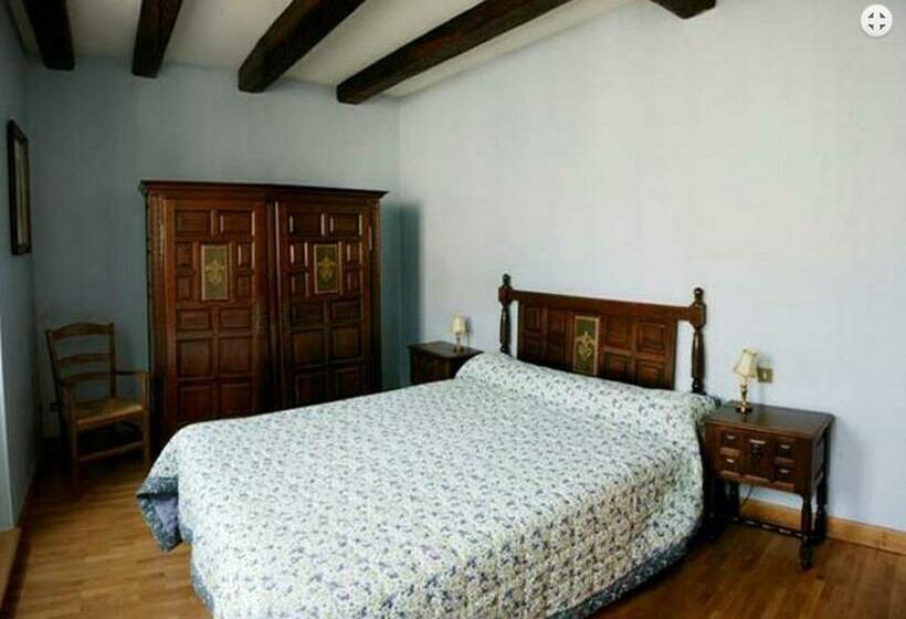 סוויטה משפחתית, Amphore Du Berry