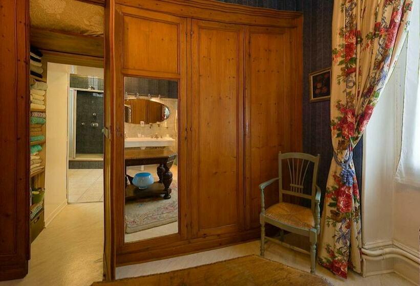 סוויטה עם ג'קוזי, Amphore Du Berry