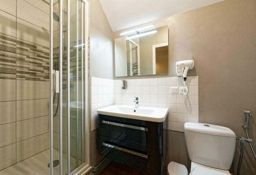 스탠다드 룸, Chambres D Hotes à Autun