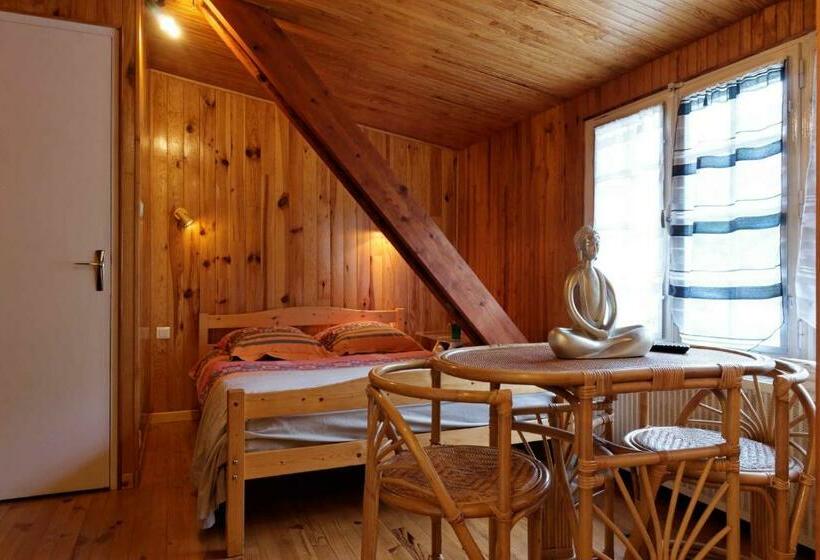 스탠다드 룸, Chambres D Hotes à Autun