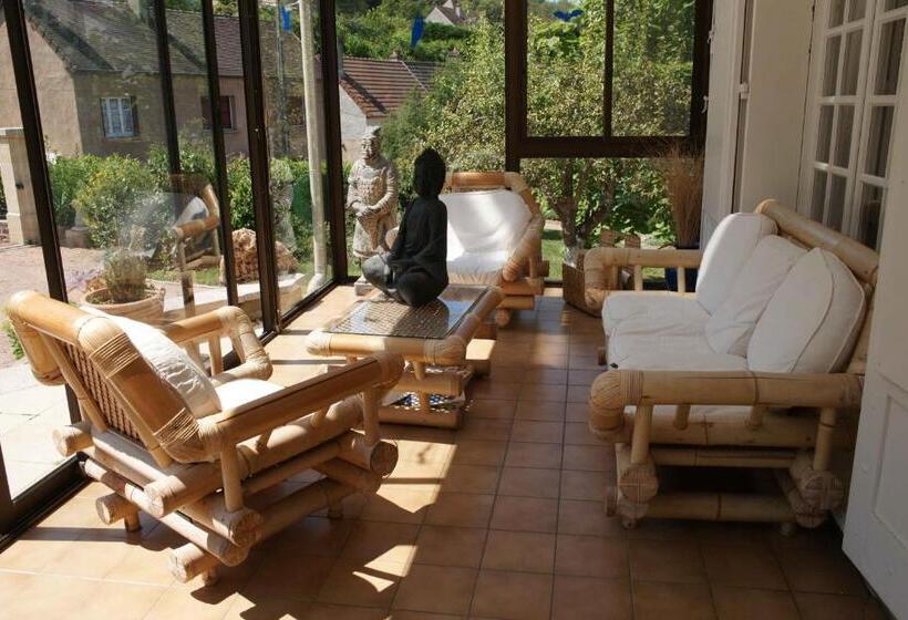 Номер Economy с общей ванной комнатой, Chambres D Hotes à Autun